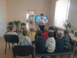 "Патриотическими тропами" "Патриотическими тропами".